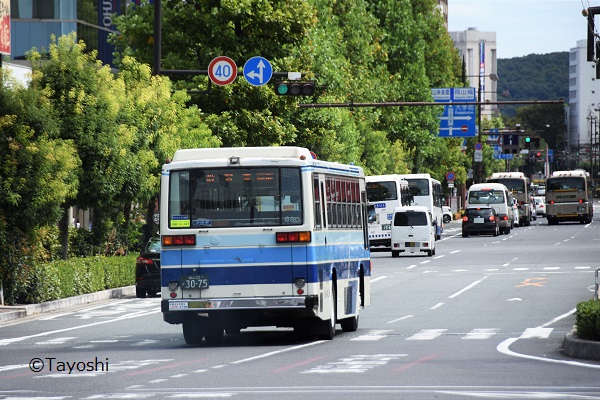 岡電バス3075